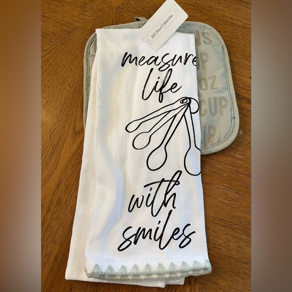 2 nwt dish towel & potholders set 4 items total wine & measure life theme - Picture 5 of 7